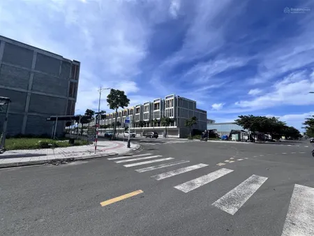 215m2, lô đôi vuông đẹp ngang 10m, sát đảo kim cương mặt tiền trương quang được chỉ 14.2 tỷ.