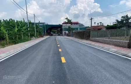 Chính chủ gửi bán 77m tại phù bãimễ sởvăn giang mặt tiền = hậu = 4,52m đường affan 8m