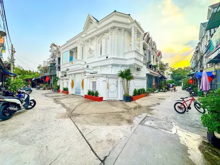 🆘🆘🆘BÁN NHÀ BIỆT THỰ MINI - ĐƯỜNG TRƯỚC NHÀ 6M - TT.NHÀ BÈ