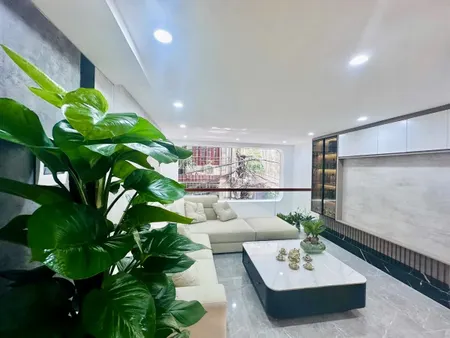 🏡 Bán nhà Minh Khai lô góc 2 mặt thoáng – 7 tầng – thang máy – nội thất xịn – giá 9.8 tỷ