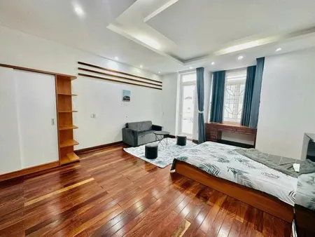 Bán nhà Mặt tiền Phó Đức Chính - ngay Lê Văn Duyệt, 10x13m, 6 Tầng - 8PN, 20,9 tỷ.