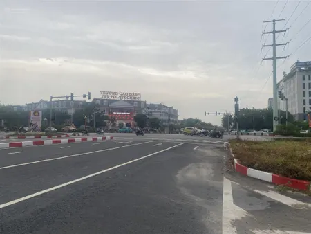 Bán đất trịnh văn bô nam từ liêm gần đại học fpt, công nghiệp, đông á,đầu tư ccmn ,dòng tiền bền