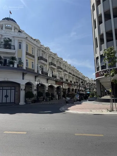Bán đất đường số lâm văn bền q7. dt 5m x 18m. giá 13 tỷ 9. dt 88m2. gpxd 7 tầng. gần lotte mart