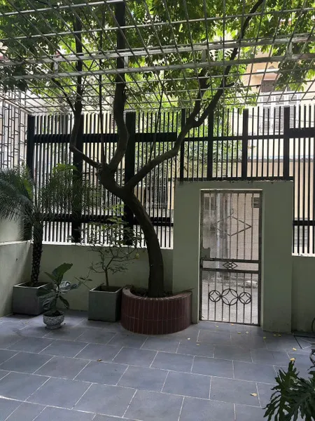Bán nhà khu Hồ Tây – 100m – MT 7m  – gần phố – chỉ 26 tỷ