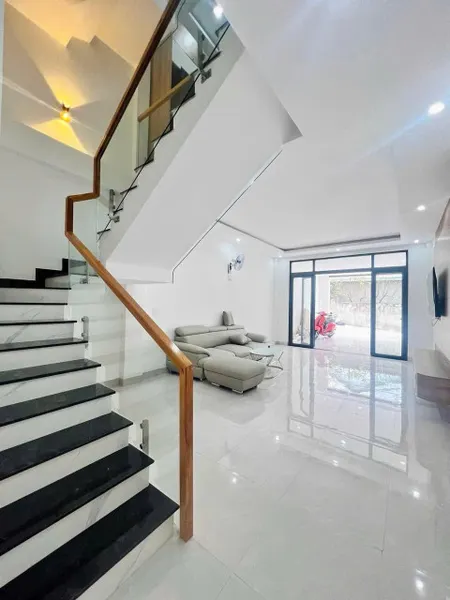 Bán nhà 59,3m² ngang 4,5m giá 3.68 tỷ Phường Buôn Ma Thuột