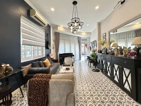 SIÊU PHẨM HÀNG HIỆU - 2 MẶT TIỀN ĐƯỜNG HOA LAN - PHÚ NHUẬN - DT:61m2 - 4 TẦNG - CHỈ 26,3 TỶ🤩
