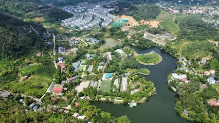Chuyển công tác tôi bán lô góc biệt thự ba mặt tiền view hồ tt đô thị gần vành đai 5, 3,5 tỷ
