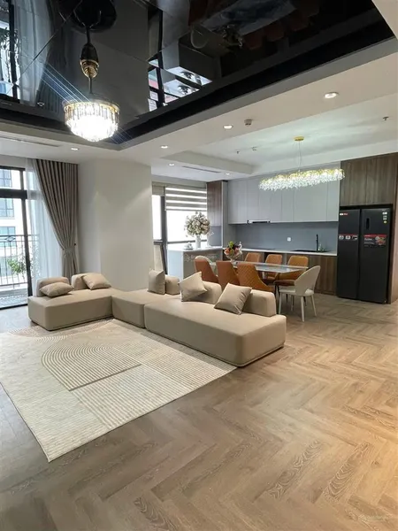 Tìm chủ xứng tầm cho căn góc hoa hậu tòa r2royal city dt 180m2 3 ngủ 3vs. full nội thất 0973 615 ***