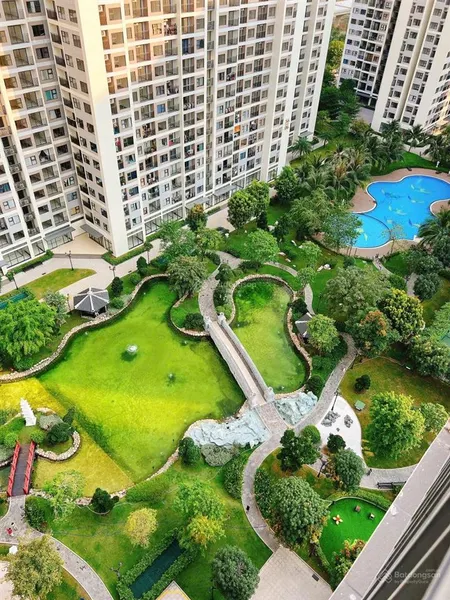 Chính chủ bán căn studio hoa hậu có ban công, view vườn nhật, full nội thất đẹp, sẵn sổ, sẵn hđt