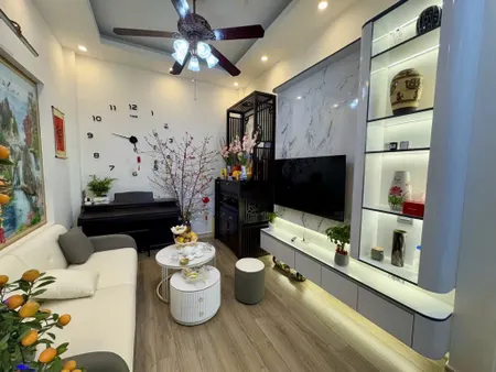 BÁN NHÀ NGUYỄN VĂN LINH LONG BIÊN – NGÕ NÔNG – 38M² – 3 TẦNG – 3 PHÒNG NGỦ – 5,15 TỶ