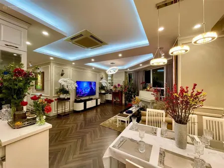 Căn góc 3pn2vs 118m2 bc đn duy nhất bán toà oct5 kđt resco cổ nhuế. giá siêu ngon chỉ 6,7 tỷ