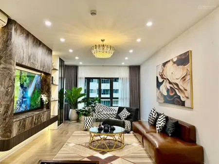 Chủ nhà cần tiền giảm 300tr bán rẻ căn 122m 3n2wc full nt cc tsq euroland giá 7 tỷ