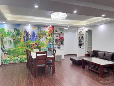 Bán căn hộ 132m² 3pn (có thể sửa 4pn) 197 trần phú, hà đông ngay ga tàu điện
