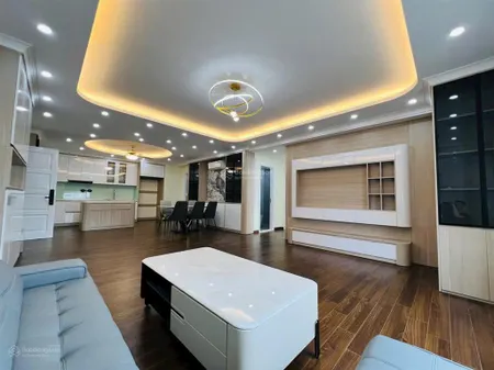 Bán căn 3pn, 2vs 133m2 tòa hh2 bắc hà, tầng trung, full nội thất mới đẹp, sẵn sổ, giá 7.95 tỷ