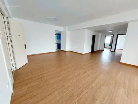 Chính chủ bán chung cư 131 trần phú đại học kiến trúc 155m2, 3 ngủ, lô góc. giá 7.2 tỷ