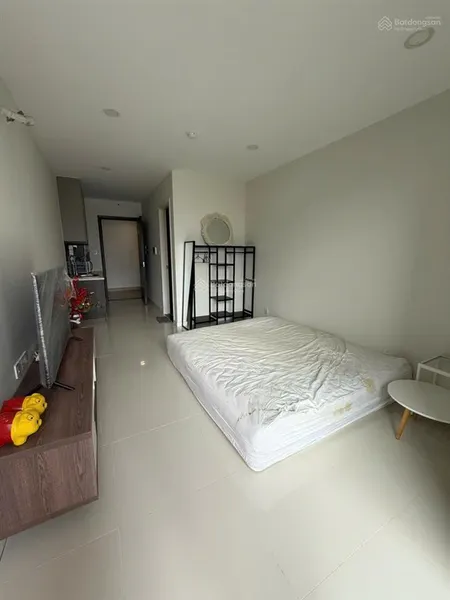 Bán nhanh căn officetel lavida q7 28m2 giá 1,850 tỷ tổng giá được giữ sổ. nhà mới view đẹp