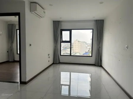 Bán căn hộ resgreen , 2pn , 1wc ,52m2 , có sổ , căn không ban công , giá 3.6 tỷ , 0908 435 ***