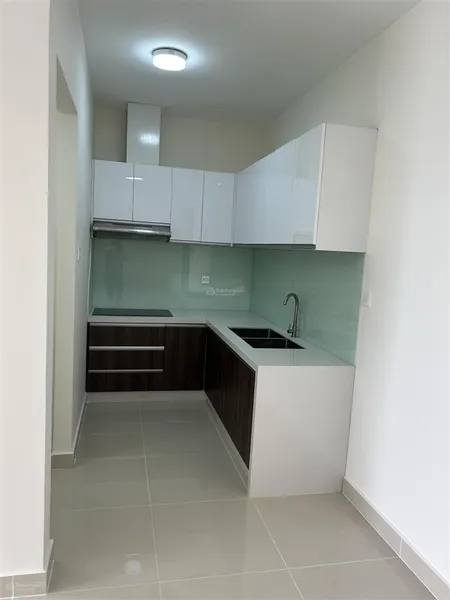 Mua nhà đẹp tại the sun avenue 1pn view sông giá tốt