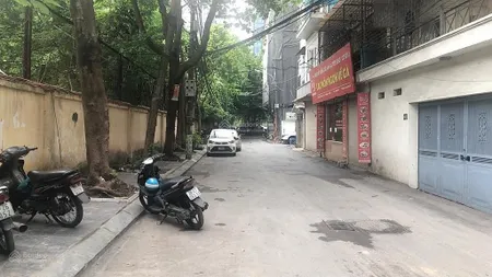 Bán đất tại khuất duy tiến, 20 tỷ, 70 m2, mặt tiền 10m, pháp lý đầy đủ