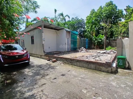 Chủ đất cần bán 81m2 full đất ở. mặt tiền 5,5m hậu 5,5m. gần khu du lịch tuần châu quốc oai