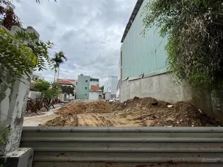 Bán đất mặt tiền 7m nở hậu 11m tặng dãy trọ 9 phòng dòng tiền 25tr/tháng, sát trục đường thăng long