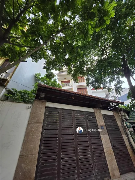 Bán đất tặng nhà mặt phố phú thượng, tây hồ. lô góc 240m2 mặt tiền 18m. giá thỏa thuận
