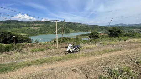 Chính chủ cần bán lô đất sát sông đồng nai 2 mặt tiền đườngkhu đông dân cưlên được nhiều thổ