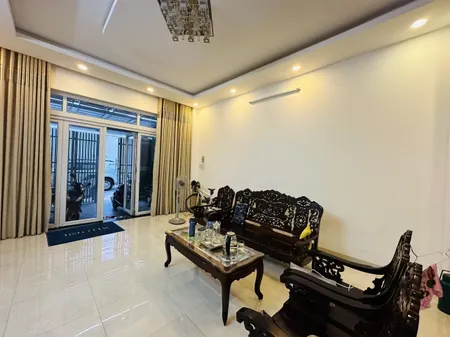 Bán nhà 3 Tầng 86.6m² ngang 5.2m giá 8.2 tỷ Phường Nam Nha Trang