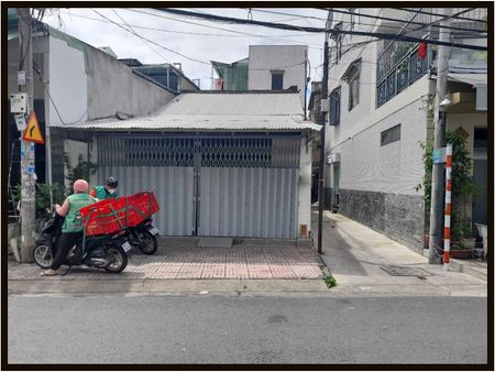 Top nhà vị trí đẹp 5,6m x 32m, 1 trệt 2 lầu Phong Phú, quận 8, thành phố Hồ Chí Minh