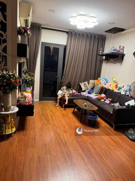 Bán chung cư Valencia Việt Hưng 61m2 2 phòng ngủ 1WC căn góc full đồ giá 4,19 tỷ