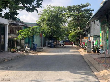 Bán nhanh nền (6,2x22) 138m full thổ KDC Vĩnh Phu 1 , đường nhựa 10m sổ sẵn hướng Tây