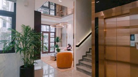 Duy nhất **01 căn biệt thự ánh dương** - không 1 lỗi tỳ vết, sát cổng vịnh biển - giá rẻ: 17,8 tỷ