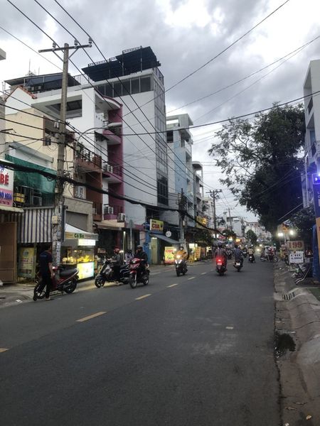Mặt tiền kinh doanh Thạch Lam – 4 tầng – 85m² – đang thuê 25 triệu/ tháng, giá chỉ 12.9 tỷ
