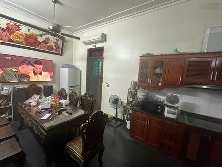Bán biệt thự vị trí Vip nhất KĐT Việt Hưng 152m2, hoàn thiện đẹp, sổ đỏ, Giá cực rẻ Gọi là mua được