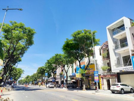 ( HIẾM CÓ ) 112,5M Đất Tặng Nhà MT Lý Thái Tông KINH DOANH Tốt | Sát BIỂN - Thanh Khê