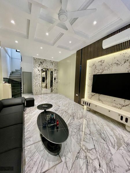 Bán nhà nguyễn công hoan 45m2 - 7 tầng thang máy ô tô vào nhà full nội thất cao cấp chỉ 19.5 tỷ