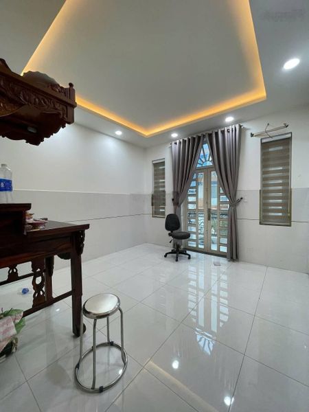 Nhà nội thất cao cấp giá lại quá mềm - đường mã lò