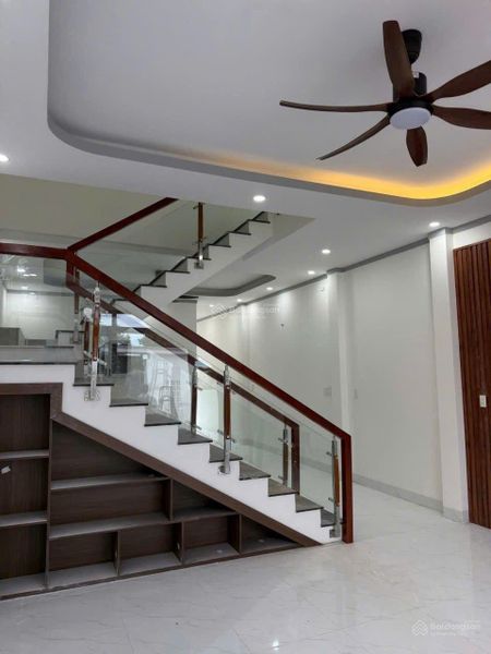 Ra nhanh căn nhà sổ riêng đường ngô quyền, cách chợ thủ dầu một (3km), full thổ cư, sang tên liền