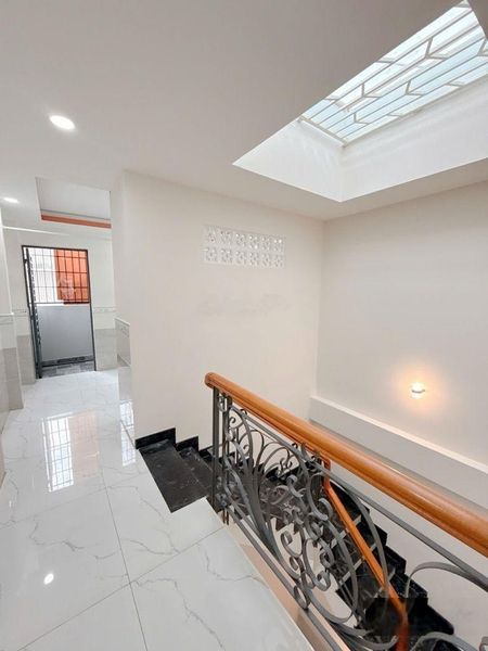 Bán Nhà Mặt Tiền Kinh Doanh Lê Văn Lương . Tân Phong . Q7 . Chỉ 14 tỉ nhỉnh