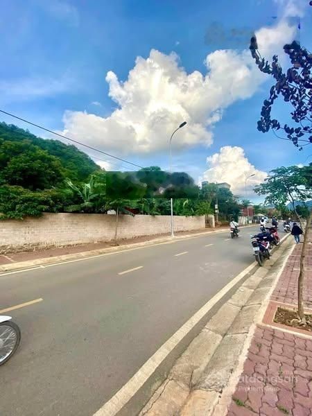 Bán đất mặt đường quốc lộ 43 thị trấn mộc châu sơn la
