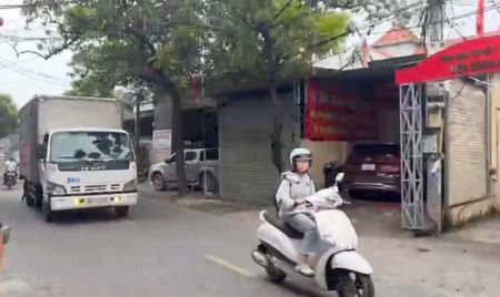 Bán 300m² đất thổ cư, ô tô vào tận nơi, cách đường lớn 50m, Phượng Làng Chương Mỹ, giá 28 triệu/m2