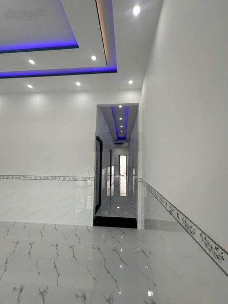 Bán nhà hoàng văn thái diện tích lớn kiệt ô tô tránh nhau cách đường chính vài chục mét
