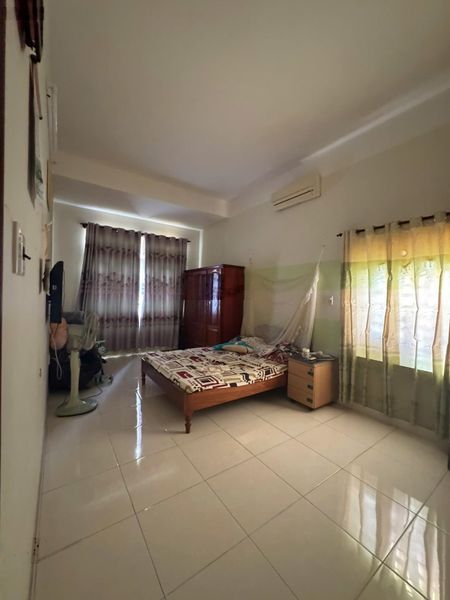 Bán nhà 2 tầng đường 5m sát Phạm Hữu Kính, cầu Trần Thị Lý. DT 97m2 ngang hơn 6m rất đẹp