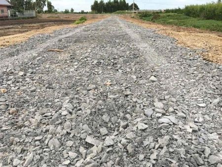 Đất Nền Giá Rẻ Cho Anh Chị Em đầu tư và Mua Ở, Gần KCN Long Giang, Chỉ 318 triệu!