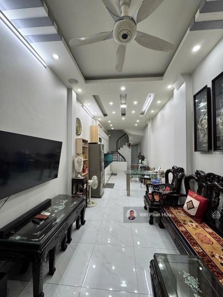 Bán nhà Âu Cơ Tây Hồ 48m 5 tầng Ngõ thông gần ô tô Full nội thất đẹp
