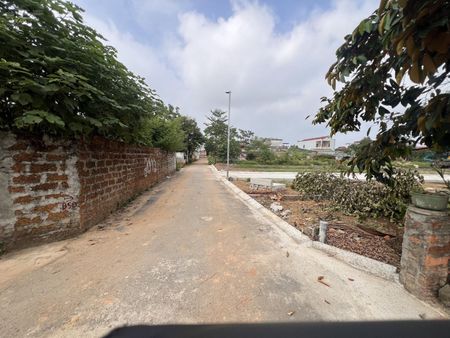 Chính chủ bán lô góc 100m2 (thực tế 107m2) gần Khu CNC Hoà Lạc, ĐHQG. Vị trí TT xã Hạ Bằng, Hà Nội