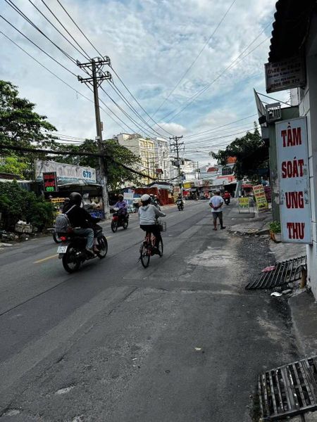 Mặt tiền Sơn Kỳ 75m², đang thuê 20 triệu/ tháng, mua là có lãi, chưa tới 9 tỷ