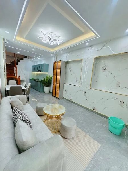 Bán gấp nhà 4 tầng - trung tâm đại mỗ - ô tô đậu cửa - nhà mới đẹp hiện đại - ngõ thông thoáng