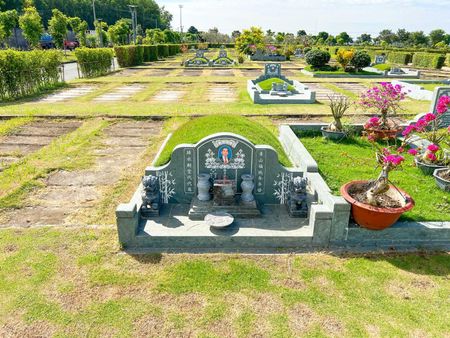 Chính chủ cần bán các cặp mộ đôi M1, M2, M3 giá F0 chỉ từ 94 triệu/huyệt thuộc DA Sala Garden