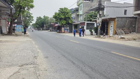 11 lô F0 tại thị trấn trường sơn, an lão. Hải phòng. Giá chỉ hơn 1ty / lô. View hồ siêu thoáng mát.